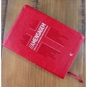 Segunda imagem do produto A Bíblia A Mensagem | Letra Gigante | Capa Luxo Vermelha 