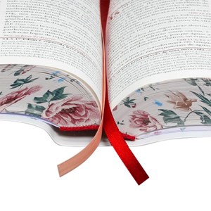 A Bíblia da Mulher | Letra Normal | ARC | Capa Luxo Ilustrada Flores