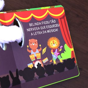A Ovelha Cantora | Livro com Pelúcia | 1 a 4 Anos