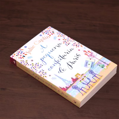 Segunda imagem do produto A Pequena Confeitaria de Paris |
Julie Caplin