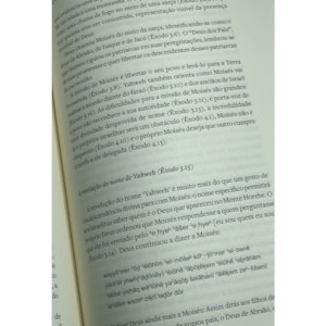 Segunda imagem do produto A Torá Comentada | Brian Kibuuka