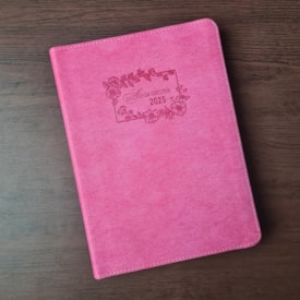 Segunda imagem do produto Agenda Executiva 2025 | Capa Luxo Feminina