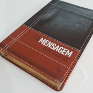 Segunda imagem do produto Bíblia A Mensagem | Capa Luxo Marrom