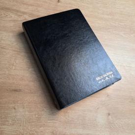 Segunda imagem do produto Bíblia Anote Preta | NVI | Letra Grande | Com Espaço Para Anotações