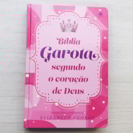 Segunda imagem do produto Bíblia da Garota Segundo o Coração de Deus | NBV | Capa Dura Felicidade