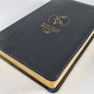 Bíblia da Mulher de Fé | NVI | Capa Luxo Preta