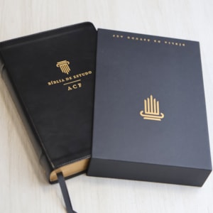 Segunda imagem do produto Bíblia de Estudo ACF | Letra Normal | Couro Soft Preta