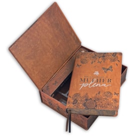 Bíblia De Estudo Da Mulher Plena | NVI | Capa Luxo Céu de Primavera