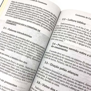 Bíblia De Estudo Do Obreiro E Do Ministro Pentecostal | ARC | Harpa Avivada e Corinhos | Capa Luxo Marrom