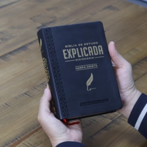 Segunda imagem do produto Bíblia de Estudo Explicada | ARC | Letra Média | Luxo Harpa Cristã Preta
