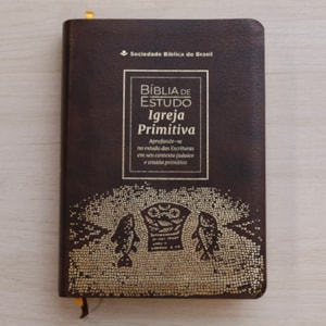 Segunda imagem do produto Bíblia de Estudo Igreja Primitiva | NAA | Capa Luxo Marrom