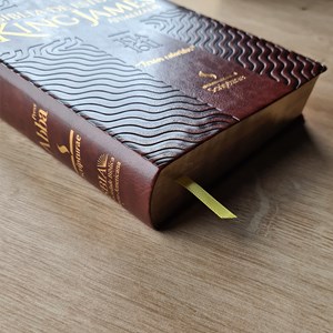 Bíblia de Estudo King James Atualizada | 1611 | Letra Normal | Capa Luxo Marrom