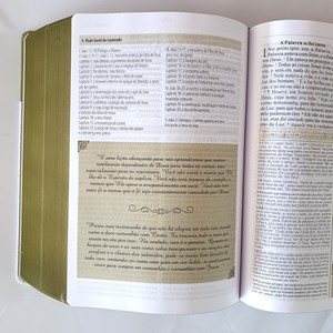 Bíblia de Estudo Spurgeon | King James 1611 | Letra Grande | Luxo | Creme
