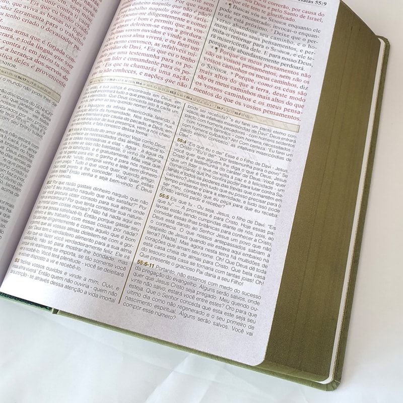 Bíblia de Estudo Spurgeon King James 1611 Letra Grande Luxo Creme