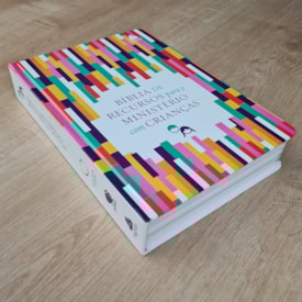 Segunda imagem do produto Bíblia de Recursos para o Ministério com Crianças | APEC | ARA | Capa Dura