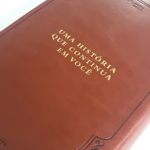 Bíblia de Toda Mulher | NAA | Capa Luxo Marrom