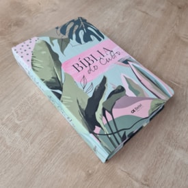 Segunda imagem do produto Bíblia do Culto com Harpa Cristã e Corinhos | ARC | Letras Maiores | Capa Semi-flexível Tropical Verde