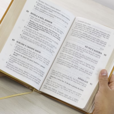 image_c4ac91da-94cc-4c35-9ebd-b4c12b20ef8e