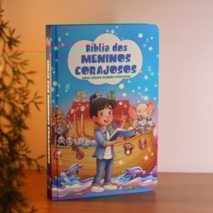 Segunda imagem do produto Bíblia dos Meninos Corajosos | NVA | Harpa Avivada e Corinhos | Capa Dura Azul