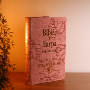 Segunda imagem do produto Bíblia e Harpa | ARC | Letra Hipergigante Plus | Edição de Promessas | Capa Folhas Rosa | Com Índice