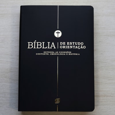 Segunda imagem do produto Bíblia Estudo Orientação | NVI | Letra Normal | Capa Black