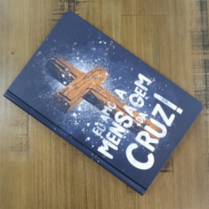 Segunda imagem do produto Bíblia Eu Amo a Mensagem da Cruz | ARC | Letra Normal | Com Harpa e Corinhos | Capa Dura