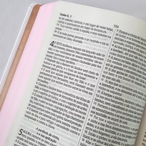 Bíblia Floral | ARC | Letra Normal | Capa Dura