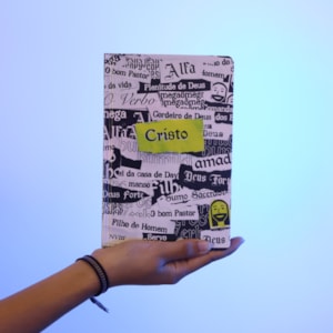 Segunda imagem do produto Bíblia Jesus Copy Cristo | NVI | Capa Dura