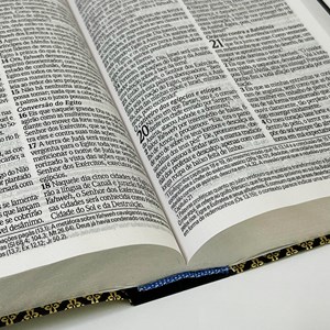 Bíblia King James Atualizada | KJA | Letra Hipergigante | Capa Azul e Preto