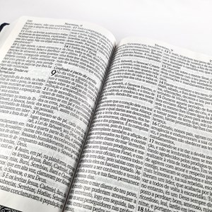 Bíblia King James Atualizada | KJA | Letra Jumbo | Capa Cover Book Azul