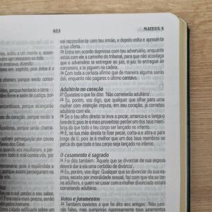 Bíblia King James Atualizada Slim | KJA | Capa Luxo Verde