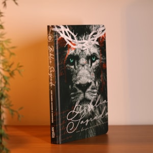 Segunda imagem do produto Bíblia Sagrada 860 | ARC | Letra Normal | Leão Coroa de Espinhos