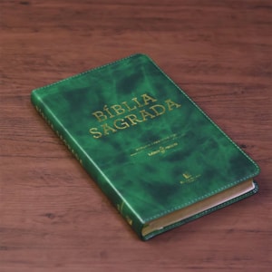 Segunda imagem do produto Bíblia Sagrada | ACF | Leitura Perfeita | Capa Couro Soft Verde