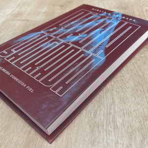 Segunda imagem do produto Bíblia Sagrada | ACF | Leitura Perfeita | Capa Dura Oração