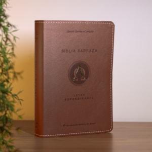 Segunda imagem do produto Bíblia Sagrada Alfa e Ômega | ARC | Letra Supergigante | Marrom