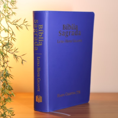 Segunda imagem do produto Bíblia Sagrada | ARC | Letra Hipergigante | Capa Luxo Azul | Harpa Celestial 774
