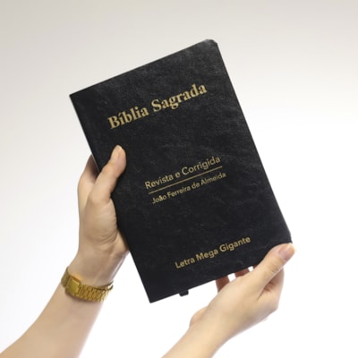 Segunda imagem do produto Bíblia Sagrada | ARC | Letra Mega Gigante | Luxo Preta