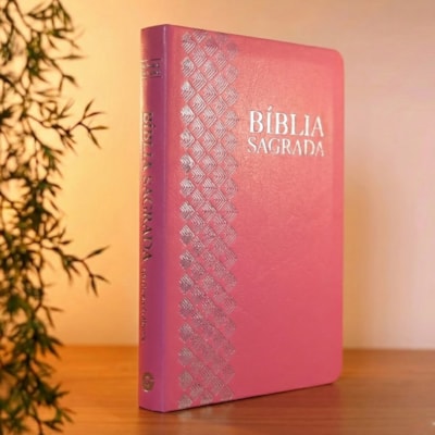 Segunda imagem do produto Bíblia Sagrada | ARC | Letra Normal | Capa Luxo Pink