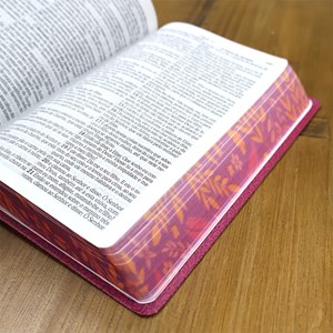 Bíblia Sagrada | ARC | Letra Normal | Harpa Avivada e Corinhos | Flores Vinho