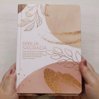 Segunda imagem do produto Bíblia Sagrada Brush e Folhas | ARC | Letra Maior | Harpa e Corinhos | Capa Dura