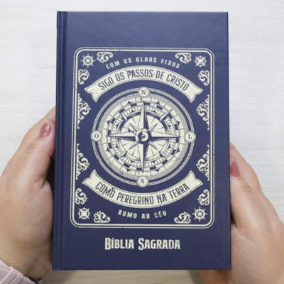 Segunda imagem do produto Bíblia Sagrada Bússola | NAA | Letra Normal | Capa Dura