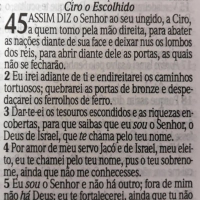 Segunda imagem do produto Bíblia Sagrada com Harpa Avivada e Corinhos | Letra Gigante | ARC | Laminada Pink