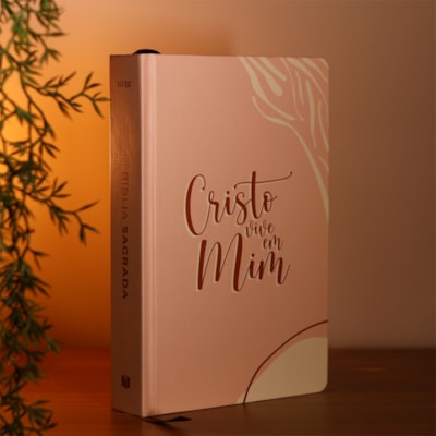 Segunda imagem do produto Bíblia Sagrada Cristo Vive | NVI | Letra Maior | Capa Dura