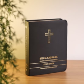 Segunda imagem do produto Bíblia Sagrada Cruz Preta Média | ARC | Letra Maior | Harpa Avivada e Corinhos | Capa Premium Luxo