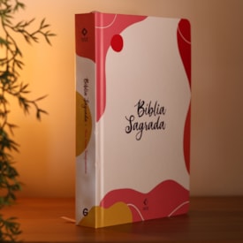 Segunda imagem do produto Bíblia Sagrada Essência | NVT | Letra Normal | Capa Brochura