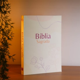 Segunda imagem do produto Bíblia Sagrada Flores | NVA | Capa Brochura