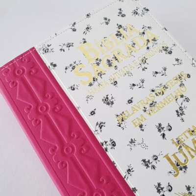 image_a23b0f50-9c1c-4b39-8c79-8d89c3f8d91c