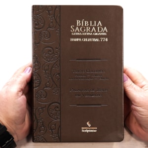 Segunda imagem do produto Bíblia Sagrada Harpa Celestial 774 | ERC | Letra Extra Gigante | Capa Marrom Escuro Arabesco