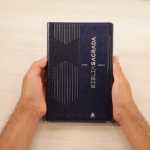 Segunda imagem do produto Bíblia Sagrada King James Clássica | KJC | Ultrafina Slim Azul