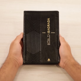 Segunda imagem do produto Bíblia Sagrada King James Clássica | KJC | Ultrafina Slim Preta